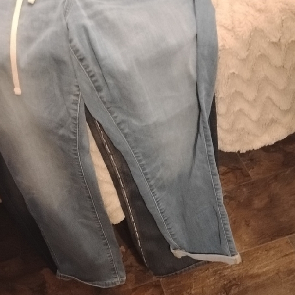 Torrid Classic Blue Denim Jeans - Picture 3 of 4
